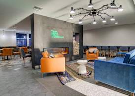 Comfort Suites Newport News Airport 5