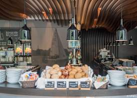 Motel One Hamburg-Alster 5