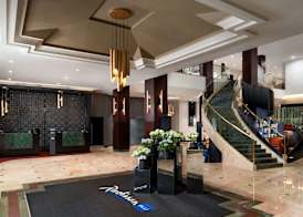 Radisson Blu Leogrand Hotel 5