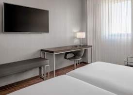AC Hotel by Marriott Pisa 4