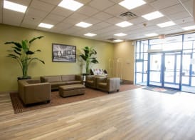 Super 8 by Wyndham Mississauga 4