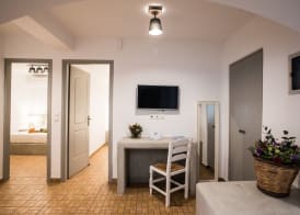 Aletro Cottage Houses 5