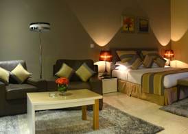Magnum Hotel & Suites West Bay 5