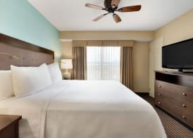MainStay Suites 4