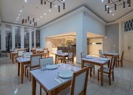 Hotel Paseo Habana 4