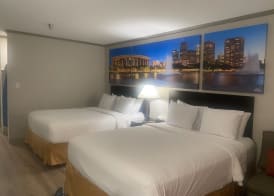 Baymont by Wyndham Monterey Park 4