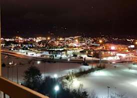 Vista Suites Near Island and Leconte Convention Center 5