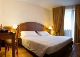 Cresta Et Duc Hotel 5