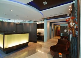 Amora NeoLuxe Suites Hotel 2