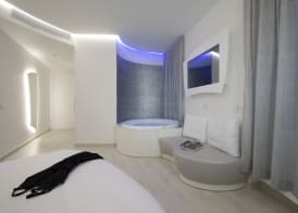 AHD Rooms 4