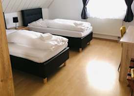 DUA Hotel 5