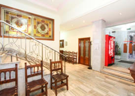 Hotel Castellano Centro 4
