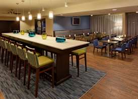 Hampton Inn New Bedford/Fairhaven 4