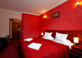 Relax Inn 4