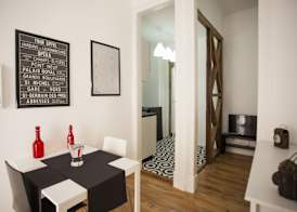 Cool Lisbon Apartment 5