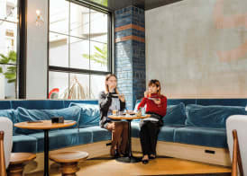 Hotel She, Osaka 5