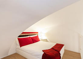 Charming Studio near Piazza Castello by Wonderful Italy 4