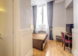 939 Hotel 5