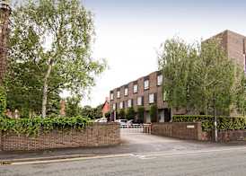 Premier Inn Manchester Altrincham 5