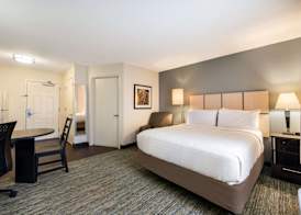 Sonesta Simply Suites Hampton 5