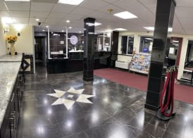 Americas Inn and Suite 2