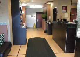 Comfort Suites Monaca 2