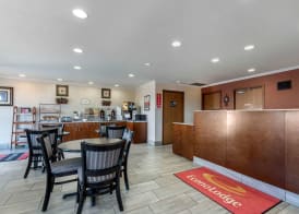 Econo Lodge Lexington Southeast 2
