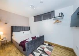 Edgware Hub 4