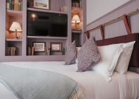 The Sanctuary House Hotel 5