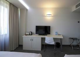 President Hotel by Hrazdan Hotel CJSC 4