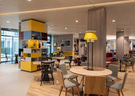 Hampton By Hilton Munich City North 5