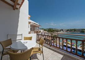 Apartamentos Es Canyer 4