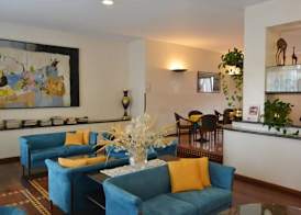 Melas Hotel 5