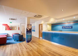 Travelodge Newcastle-under-Lyme Central 2