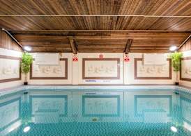 Beach Hut Suites 5