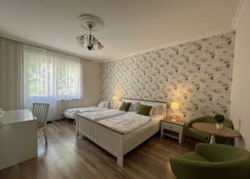 Camille Apartments 5