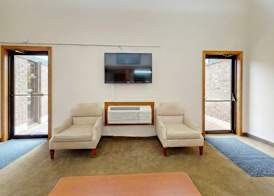 Oscoda Lakeside Hotel 5