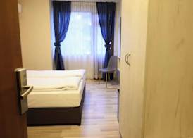 Hotel Leda 5