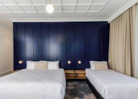 Royal Exhibition Hotel 5