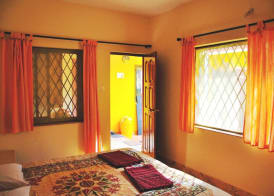 Yellow House 4