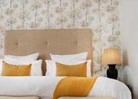 Silver Oaks Boutique Hotel 4