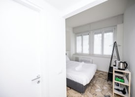 Airguest Pianella Rooms 4