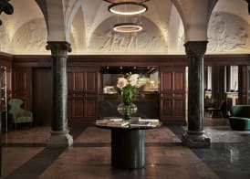 Ascot Hotel 3