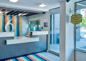 Motel 6 Louisville, Ky- Airport/ Fair Expo 5