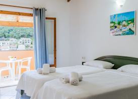 Porto Kassiopi Apartments 4