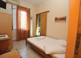 Hera Hotel 5