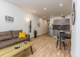 Raise Athens Metro Apartments 2