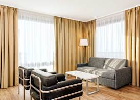 NH Dortmund 3