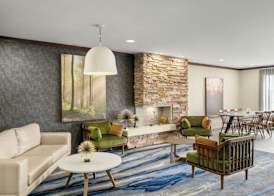 Fairfield Inn and Suites by Marriott Marion 2