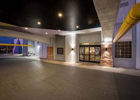 Spark by Hilton Glendale Phoenix North 3